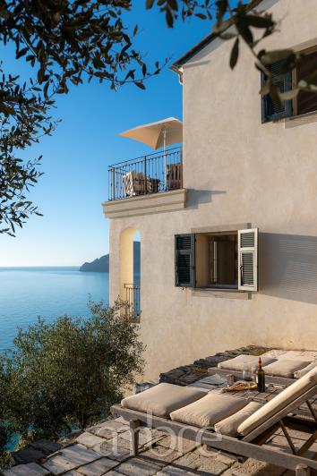 Image No.27-3 Bed Villa for sale