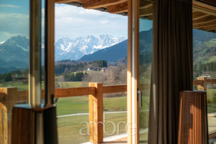 Image No.12-4 Bed Chalet for sale