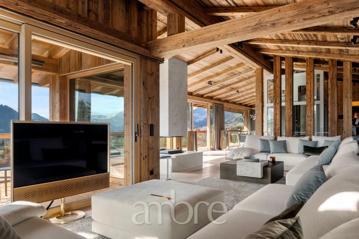 Image No.4-4 Bed Chalet for sale