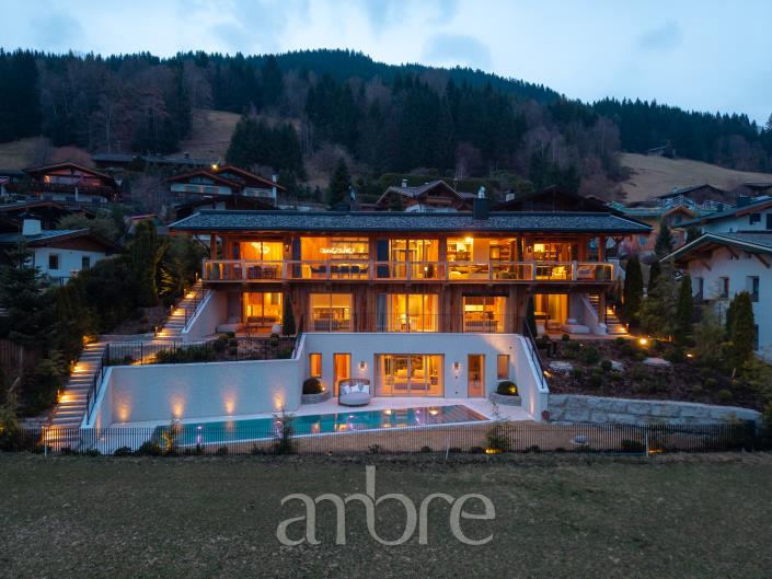 Image No.40-4 Bed Chalet for sale