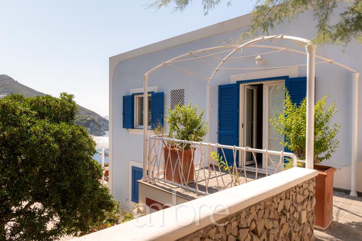 Image No.10-4 Bed Villa for sale