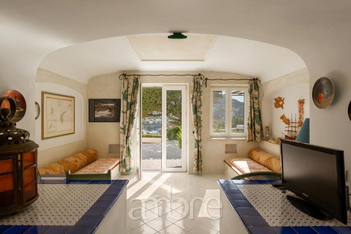Image No.15-4 Bed Villa for sale