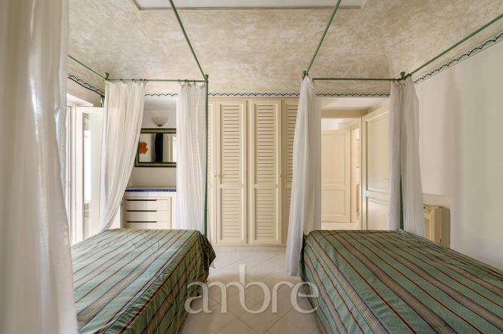 Image No.25-4 Bed Villa for sale