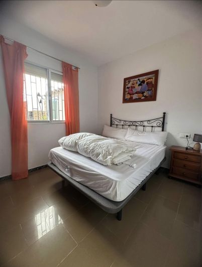 Image No.8-Villa de 4 chambres à vendre à Nerja
