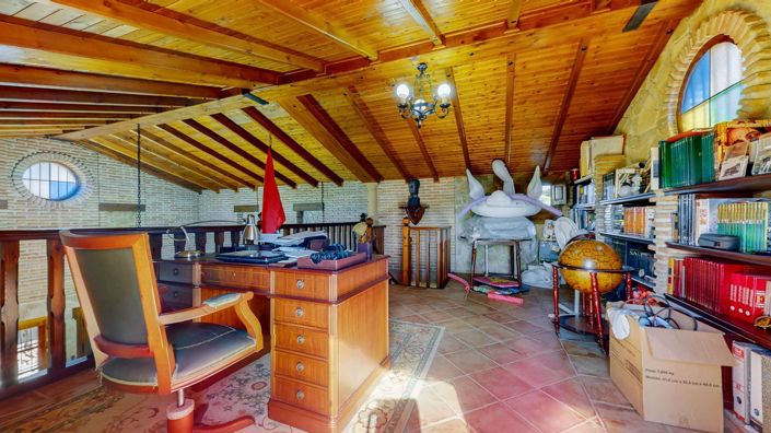 Image No.20-Villa de 4 chambres à vendre à Bobadilla