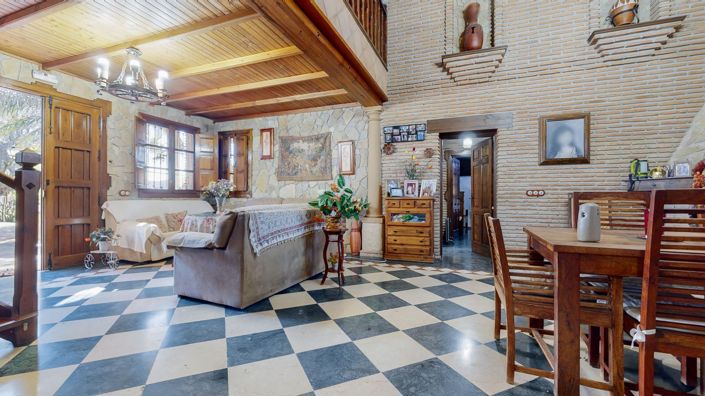 Image No.8-Villa de 4 chambres à vendre à Bobadilla