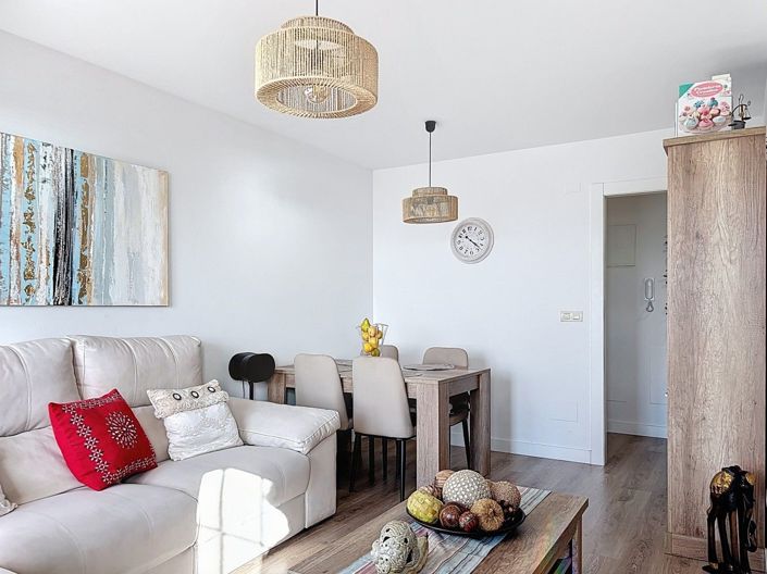 Image No.7-3 Bed Apartment for sale