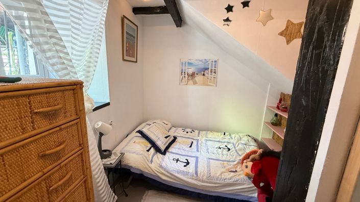 Image No.11-3 Bed Townhouse for sale