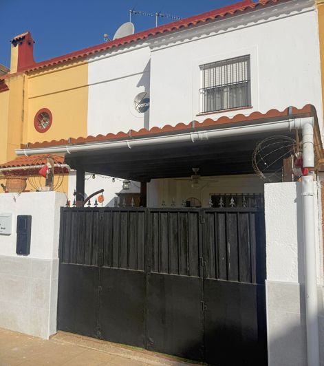 Image No.2-4 Bed Townhouse for sale