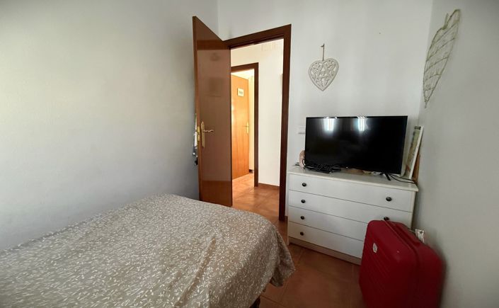 Image No.48-4 Bed Townhouse for sale
