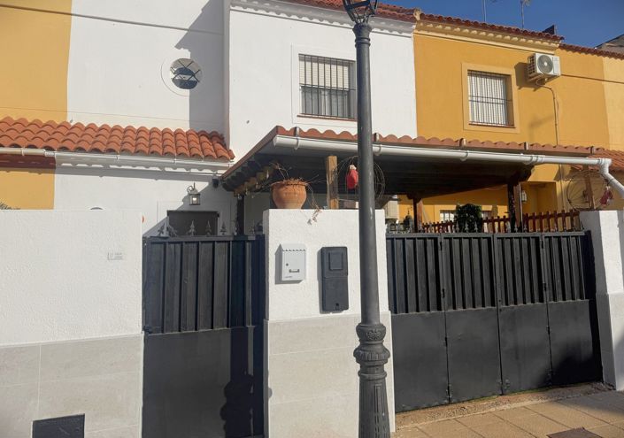Image No.5-4 Bed Townhouse for sale