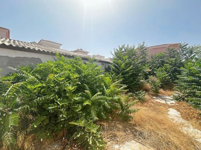 Image No.29-7 Bed Townhouse for sale