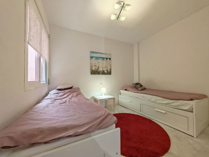 Image No.12-2 Bed Apartment for sale