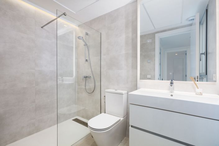 Image No.6-4 Bed Townhouse for sale