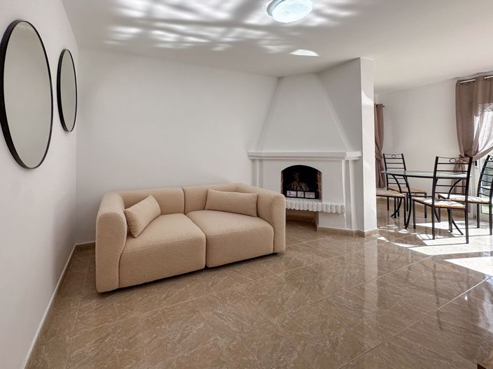 Image No.2-1 Bed Bungalow for sale