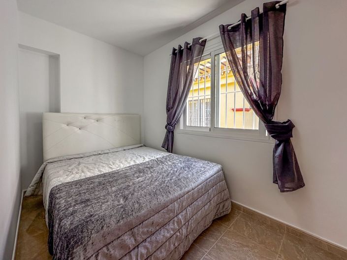Image No.8-1 Bed Bungalow for sale