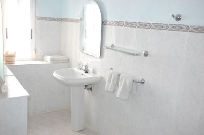 12-9d2414e6554ff283a7dbb3894364f2bd