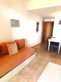 12-9d2414e6554ff283a7dbb3894364f2bd