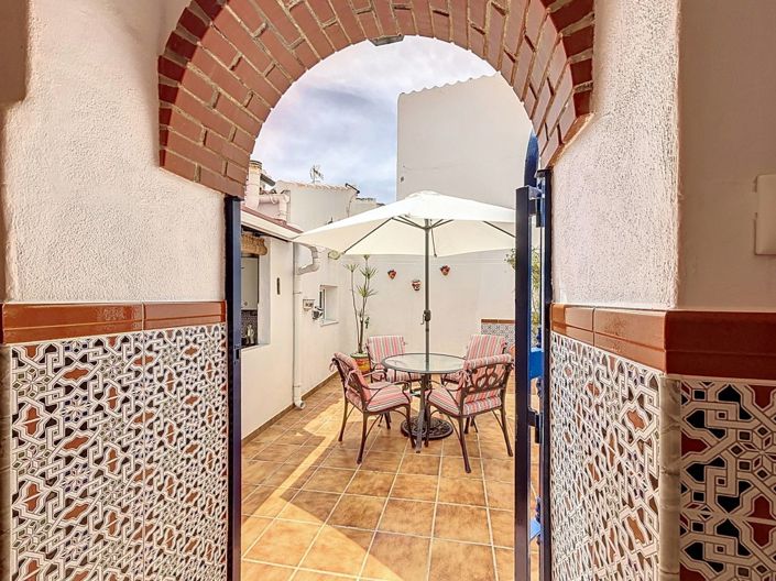 Image No.23-5 Bed Villa for sale