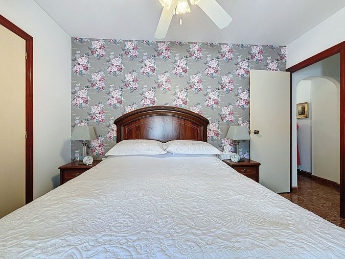Image No.36-5 Bed Villa for sale