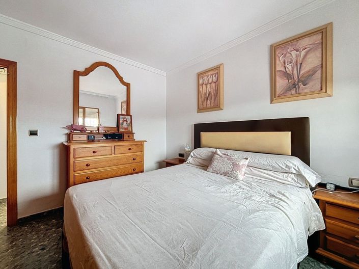 Image No.17-3 Bed Villa for sale