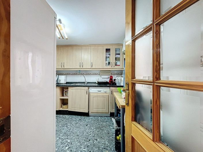Image No.6-3 Bed Villa for sale