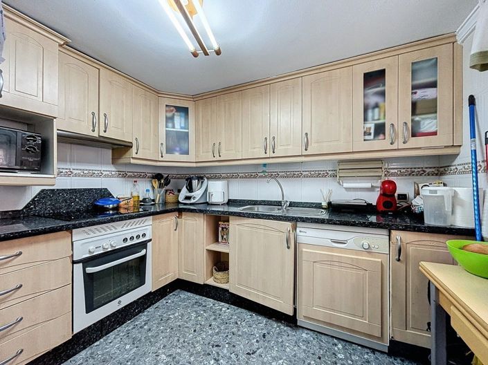 Image No.7-3 Bed Villa for sale