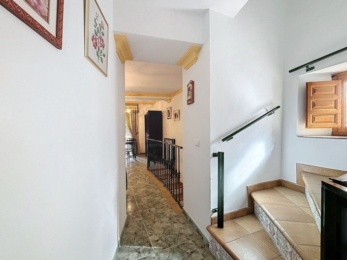 Image No.14-4 Bed Villa for sale