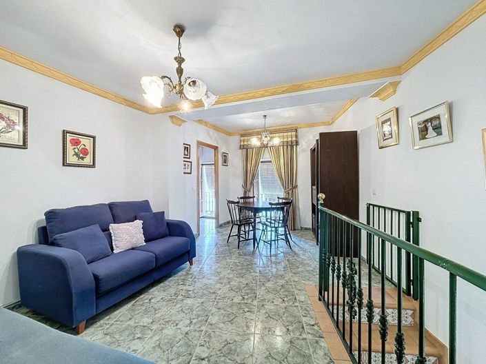 Image No.15-4 Bed Villa for sale