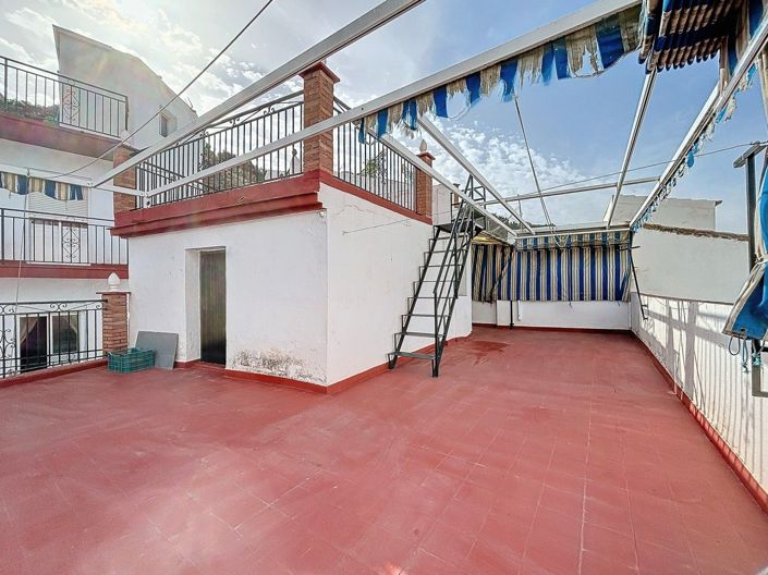 Image No.31-4 Bed Villa for sale