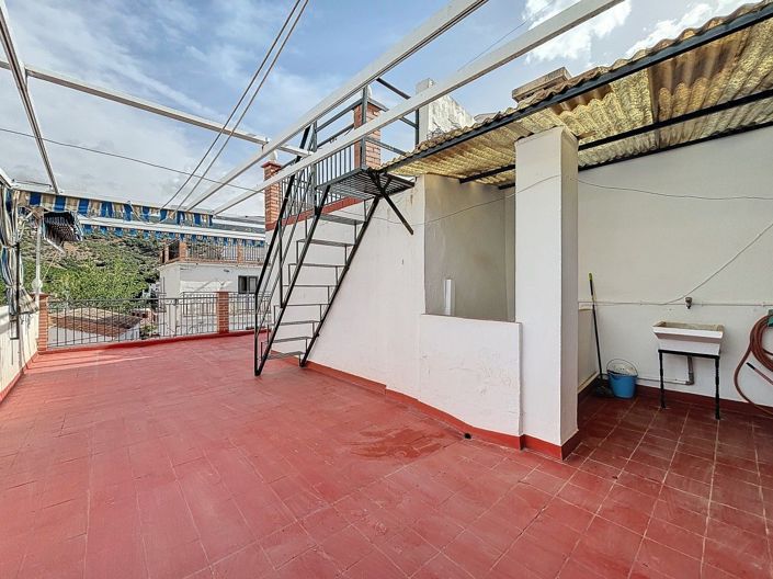 Image No.32-4 Bed Villa for sale