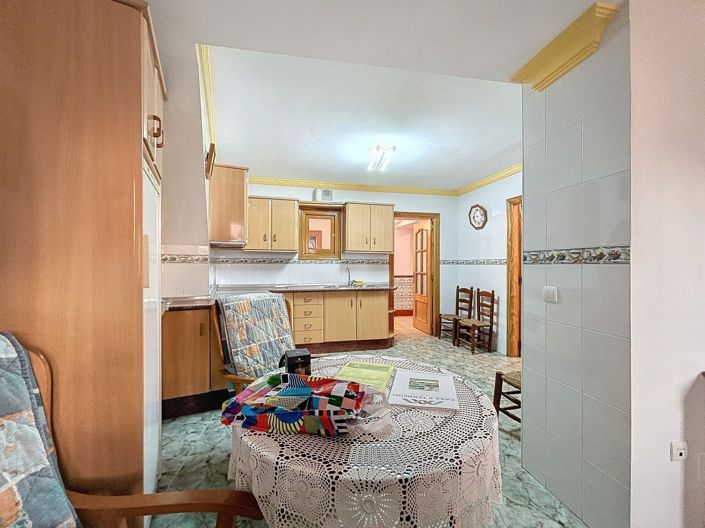 Image No.4-4 Bed Villa for sale
