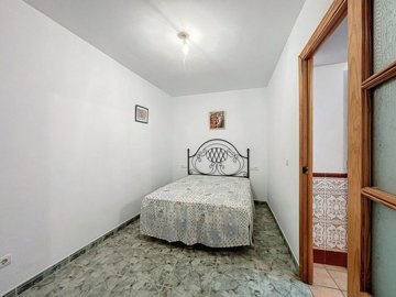 8-486e0113f924038db3f76992aac3bb44