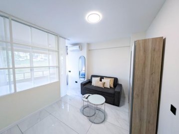 12-9d2414e6554ff283a7dbb3894364f2bd