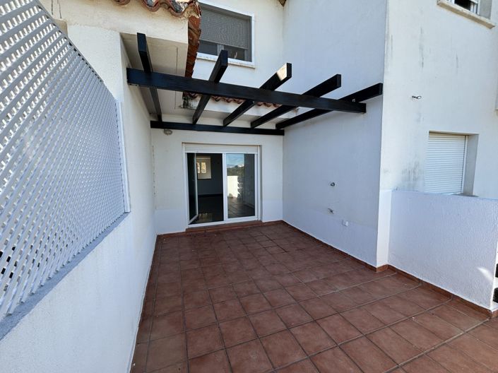 Image No.12-2 Bed Apartment for sale