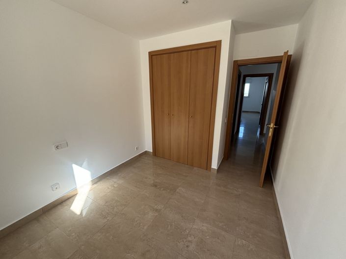 Image No.17-2 Bed Apartment for sale
