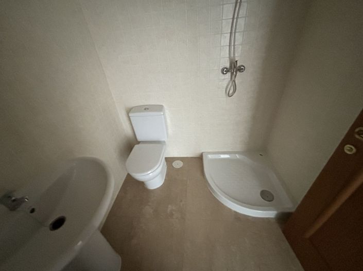 Image No.19-2 Bed Apartment for sale