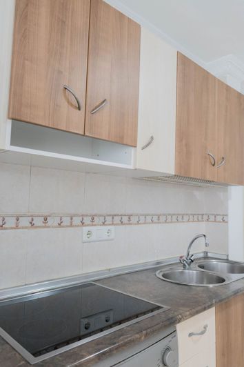Image No.5-1 Bed Studio for sale