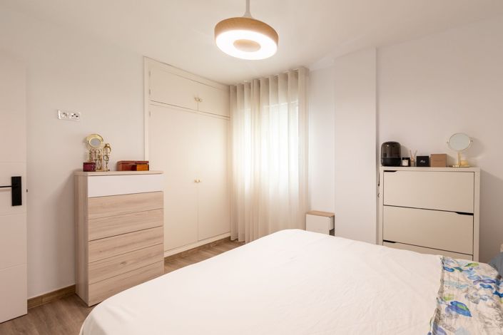 Image No.15-3 Bed Apartment for sale