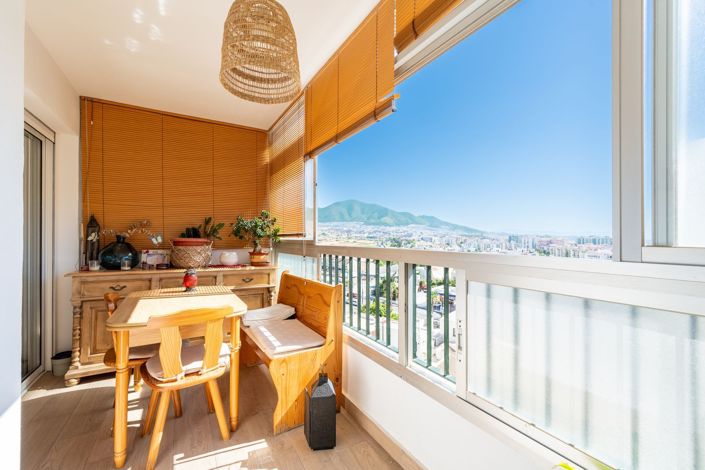 Image No.23-3 Bed Apartment for sale