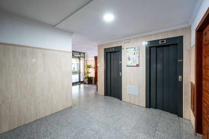 Image No.29-3 Bed Apartment for sale