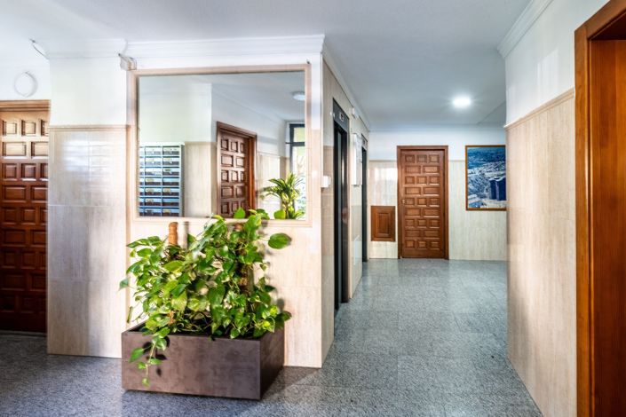 Image No.30-3 Bed Apartment for sale
