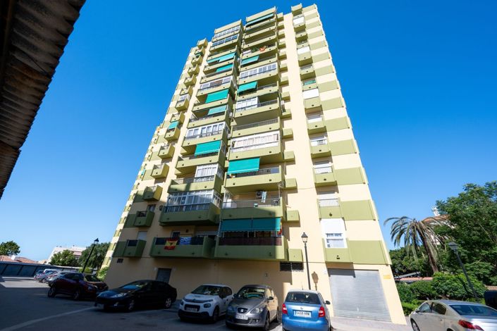 Image No.31-3 Bed Apartment for sale