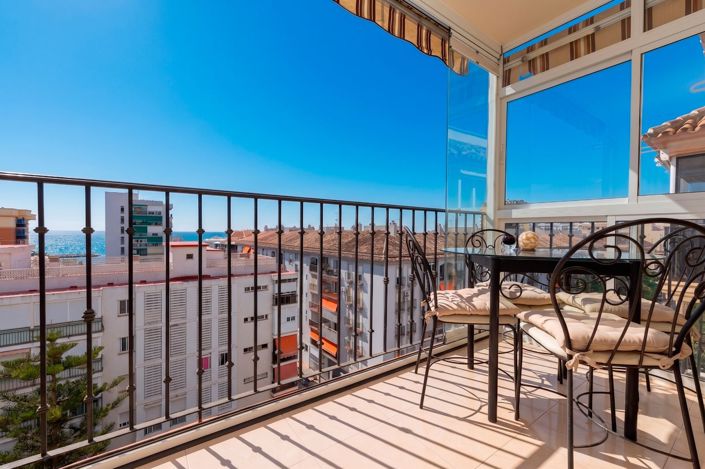 Image No.20-3 Bed Apartment for sale