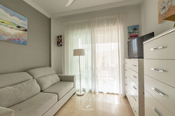 Image No.13-3 Bed Apartment for sale