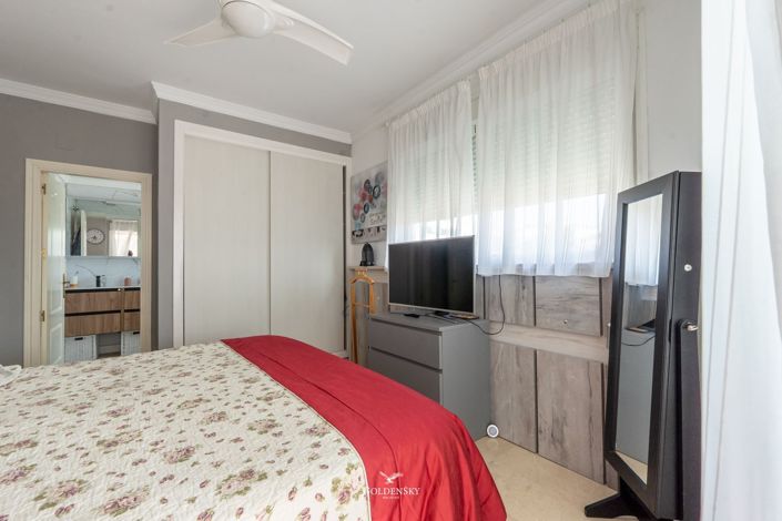 Image No.19-3 Bed Apartment for sale