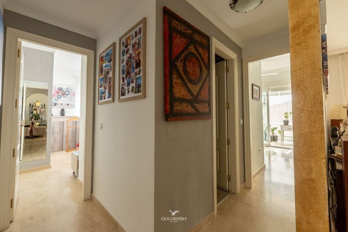 Image No.24-3 Bed Apartment for sale