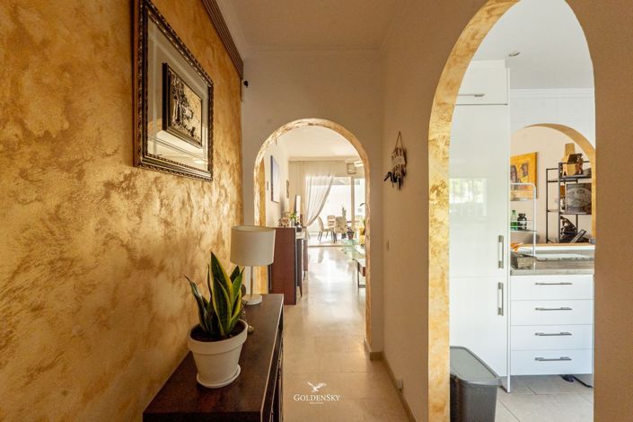 Image No.8-3 Bed Apartment for sale
