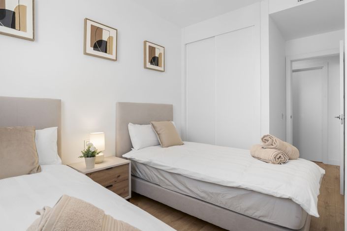 Image No.15-2 Bed Apartment for sale