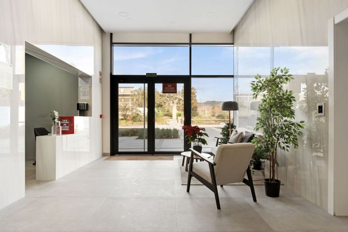 Image No.25-2 Bed Apartment for sale